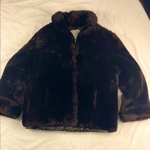 Vintage Wincrest Furs Winkelman's Dark Brown Heavy Coat with Floral Lining - Picture 1 of 7